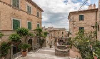 Ancona – Turismo, al via il bando da 7 milioni per l’accoglienza nei borghi